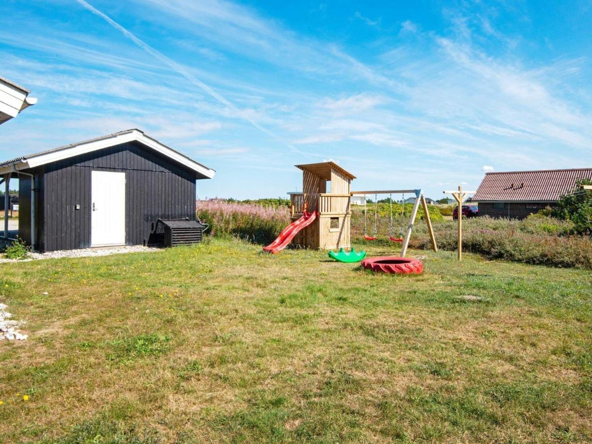 12 Person Holiday Home In Ringk Bing Klegod Екстериор снимка